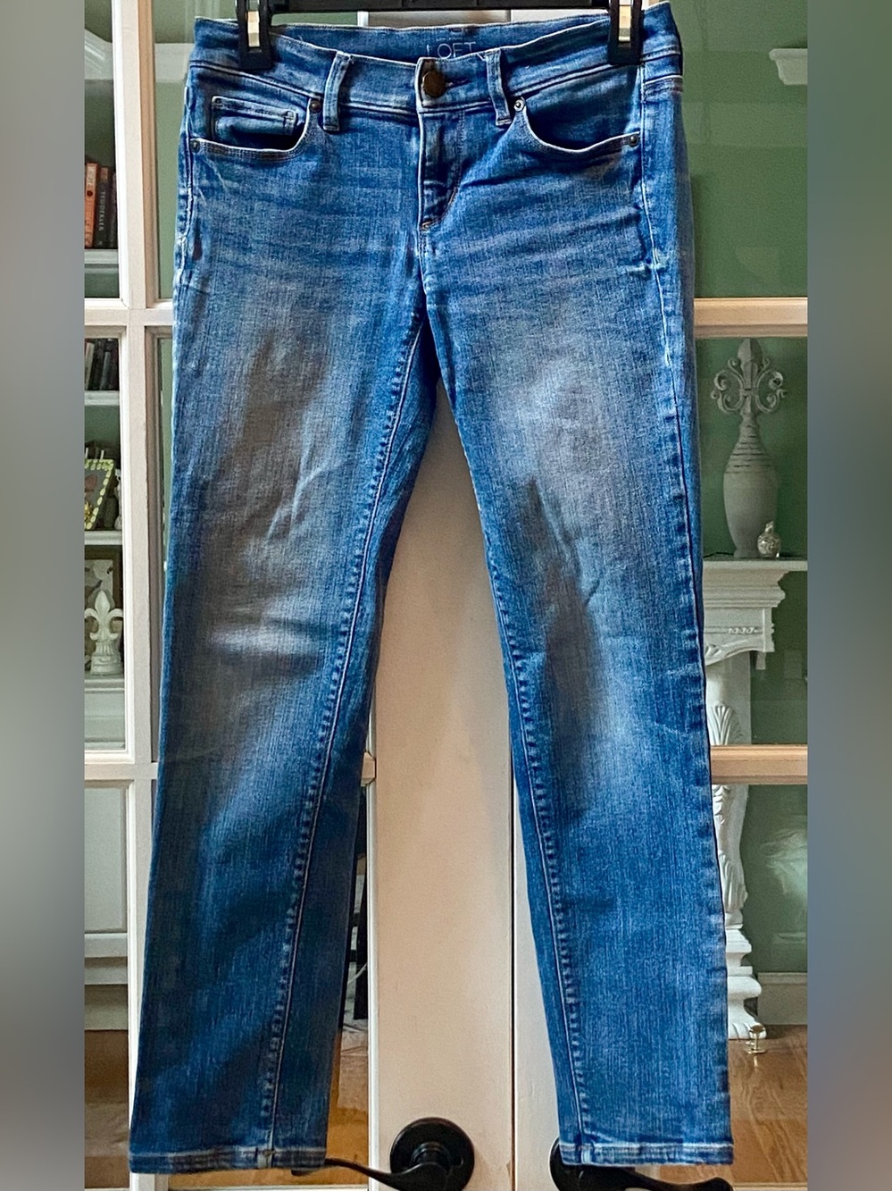 Loft Modern Crop Low Rise Jeans Size 0